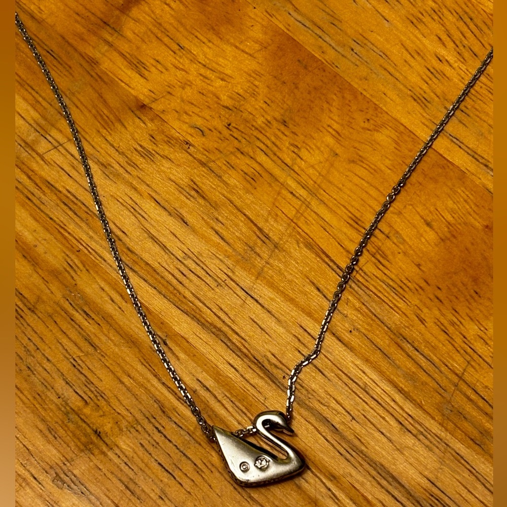 Swarovski Jewelry Swan Pendant White, Rhodium plated Necklace